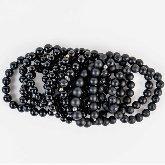 8mm Onyx Bead Bracelet - Strength, Protection, Confidence - Skies & Trees